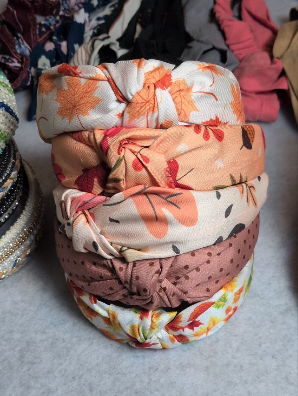 35 Assorted Women's Headbands Bundle new without tags - Picture 3 of 6